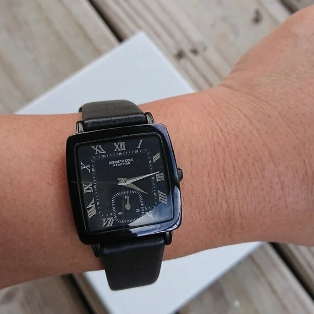 KENNETH COLE REACTION KC2455 BLACK LEATHER BAND BLACK TONE watch